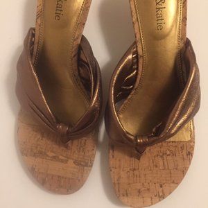 Kelly & Katie Shinny Copper Low Heel Sandals Sz 7